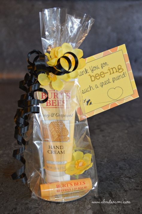 DIY Fall Care Package for a Friend with Printable Gift Tag Tootsie Roll Puns Cute Ideas, Burts Bees Gift Basket Ideas, Bee Theme Gift Ideas, Coworker Appreciation Ideas, Bee Theme Gifts, Simple Appreciation Gifts, Thank You Gifts Small, Bank Teller Appreciation Week Gift Ideas, Volunteer Appreciation Party Games