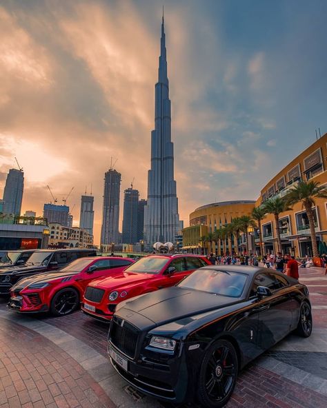 Luxury Life Aesthetic, Dubai Instagram, Millionaire Lifestyle Luxury, Billionaire Lifestyle Luxury Living, Dubai Cars, Dubai Aesthetic, Dubai Lifestyle, Travel House, Top Luxury Cars