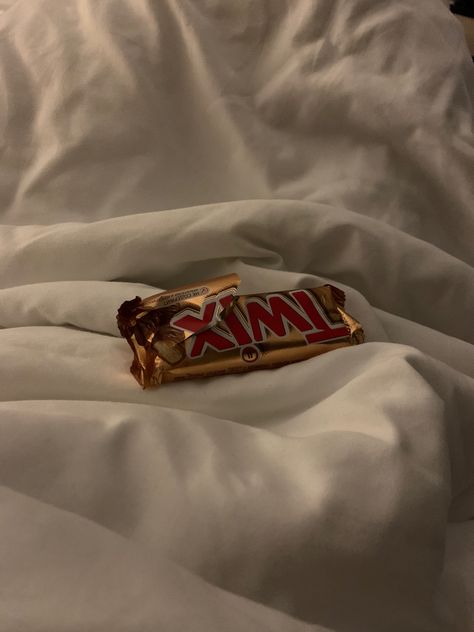 Twix Bars Aesthetic, Twix Chocolate Aesthetic, Twix Aesthetic, Chocolate Aesthetic, Twix Chocolate, Twix Bar, Goo Goo Dolls, Chocolate Covered Strawberries, Chocolate Covered