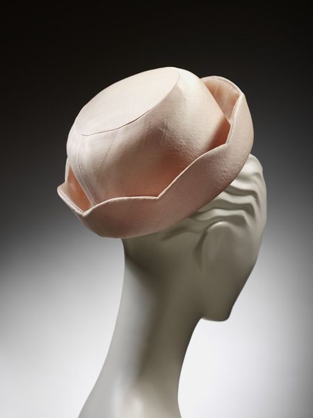 Hat      Date: 1960s (made)     Place: France     Artist/maker: Givenchy, Hubert de 1960s Givenchy, Hubert Givenchy, Givenchy Hat, 60s Costume, 1960s Hats, Historical Hats, Historical Shoes, Kinds Of Hats, 1960's Fashion