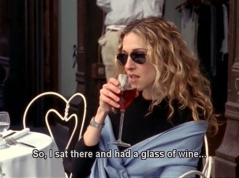 When in doubt, Carrie Bradshaw agrees you SHOULD have wine. Carrie Bradshaw Quotes, City Quotes, Septième Art, Karl Marx, A Glass Of Wine, Movie Lines, Film Quotes, Tv Quotes, Foto Vintage