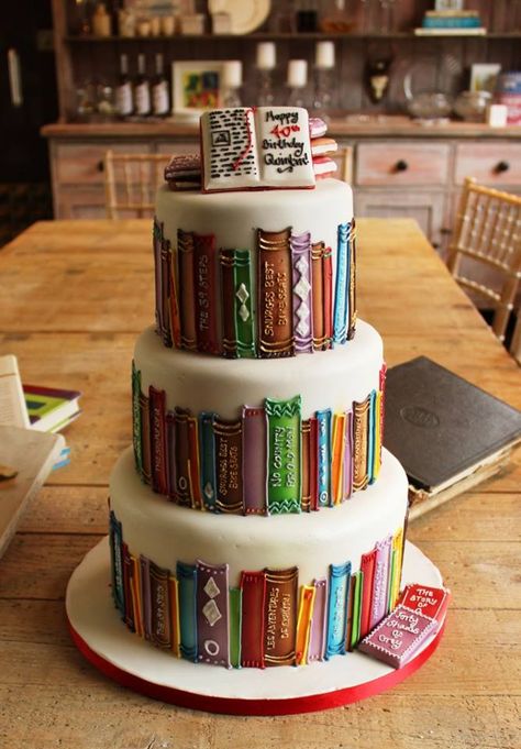 Book cake from Biscuiteers Dolci Harry Potter, Super Torte, Torte Creative, Book Cakes, Book Cake, Torte Cupcake, Tiered Cake, Gateaux Cake, Love Cake