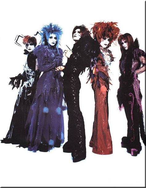 Malice Mizer. Malice Mizer Fashion, Malice Mizer Group Photo, Malice Mizer Wallpaper Iphone, Gackt Malice Mizer, Desenhos Van Gogh, Visual Kei Fashion, Mana Sama, Malice Mizer, Kei Visual