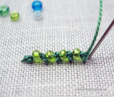 Stitch Play: Beaded Palestrina Stitch Palestrina Stitch, Needlepoint Stitches, Embroidery Stitches Tutorial, Brazilian Embroidery, Bead Stitching, ��자수 디자인, Crewel Embroidery, Hand Embroidery Stitches, Embroidery Inspiration