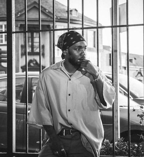 Kendrick  young Kenny King Kendrick, K Dot, Kung Fu Kenny, Hip Hop Classics, Rap Albums, Street Fashion Men Streetwear, Rap Aesthetic, Photoshoot Themes, Mens Outfit Inspiration