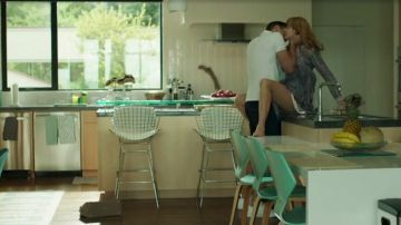 #High #chair in #BigLittleLies #season1 #episode1 Robin Weigert, Top Romantic Movies, Romance Movie Scenes, Top Movies To Watch, Best Selling Novels, Liane Moriarty, Big Little Lies, Shailene Woodley, Alexander Skarsgard