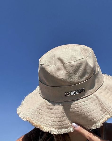 Iphone Obsession, Nails Coffin, Insta Posts, White Heart, Sardinia, Casablanca, Tanning, Summer Vibes, Caps Hats