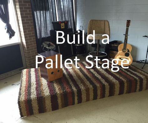 Pallet Stage: I've got an event coming up this weekend that I wanted to have a stage for. I ended up Hacking this stage from wooden pallets. Most of the musicians will be 1 or 2 people performing at a time, but I left it big enough for 3 people to squeeze in th... Diy Platform Stage, Pallet Stage Design, How To Build A Stage, Pallet Stage Platform, Diy Karaoke Stage, Diy Runway Stage, Diy Stage For Kids, Diy Stage Platform, Diy Stage Design