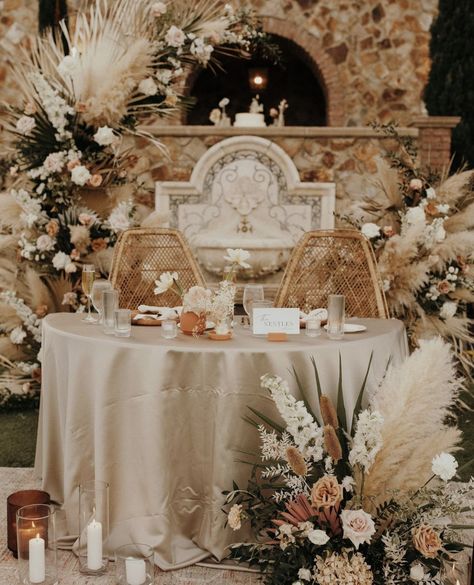 Wedding Couple Table, Neutral Wedding Decor, Wedding Head Table, Bride Groom Table, Bella Collina Wedding, Head Table Wedding, Bella Collina, Sweetheart Table Wedding, Indoor Wedding Ceremonies