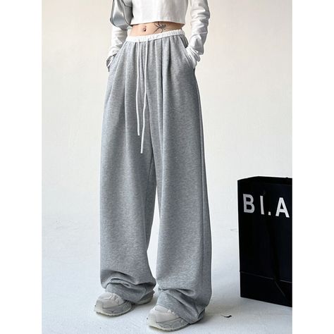 Y2k Fall Outfits, High Waisted Sweatpants, Sweatpants Women, Gray Sweatpants, Celebrity Guys, Korean Streetwear, Wide Leg Sweatpants, Dance Pants, Pants Vintage