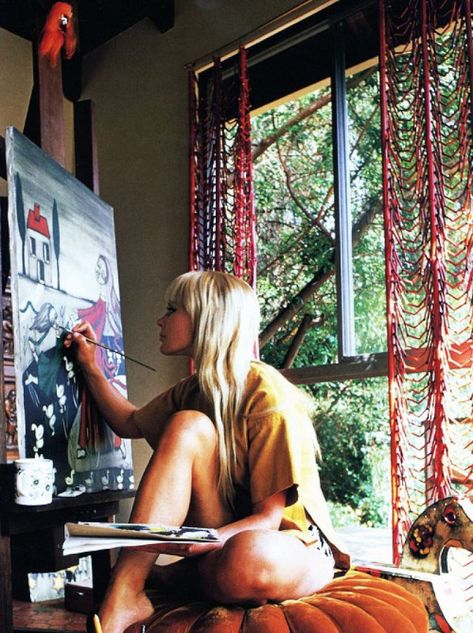 Britt Ekland: The 1960s Swedish Beauty Icon ~ Vintage Everyday Britt Ekland, Brigitte Bardot, Foto Inspiration, 인물 사진, Space Art, Art Studios, Artist At Work, Free Spirit, Artist Studio