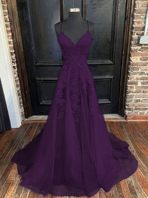 V Neck Grad Dress, Prom Dress Dark Purple, Dark Purple Grad Dresses, Prom Dresses Purple Dark, Prom Dresses Dark Purple, Dark Purple Dress Formal, Purple Grad Dresses, Deep Purple Prom Dress, Formal Dresses Purple