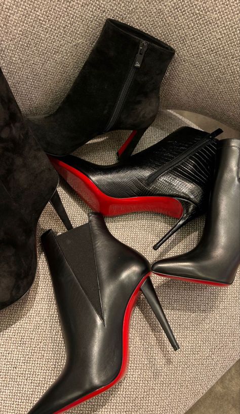 Christian Louboutin Aesthetic, Louboutin Heels Outfit, Louboutin Aesthetic, Heels 2023, Christian Louboutin Outfits, Louboutin Boots, Boots 2023, Black Knee Boots, Christian Louboutin Boots