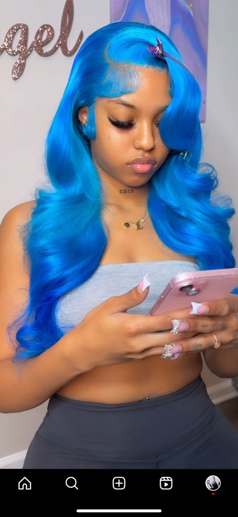 Blue Wig Hairstyles, Blue Photoshoot Ideas, Wig Ambassador, Blue Highlight Wig, Blue Wig Install, Protection Hairstyles, Light Blue Wig, Wigs Styles, Pony Hairstyles