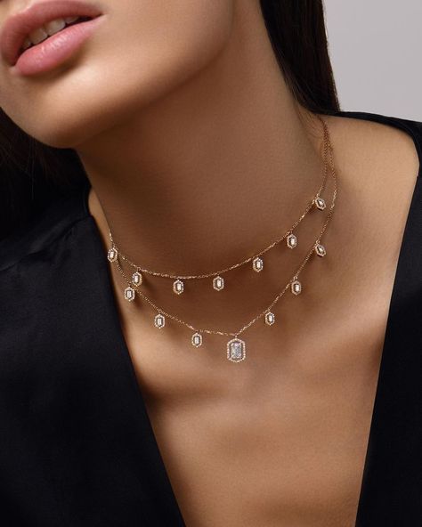 𝐃𝐉𝐔𝐋𝐀 on Instagram: “Diamond layers to glow. #Djula #jewelry #paris #Gold #Diamonds #Necklace” Djula Jewelry, Gold Diamond Choker, Indian Wedding Jewelry Sets, Diamond Necklace Designs, Sparkle Necklace, Diamond Choker, Moon Pendant Necklace, Indian Wedding Jewelry, Choker Collar