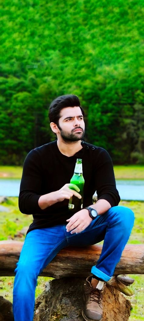 Hero Ram Pothineni Photos, Ram Pothineni Hd Pics, Ram Potheneni, Ram Pothineni, Drawing Couple, Drawing Couple Poses, Most Handsome Actors, Ram Photos, Man Photography