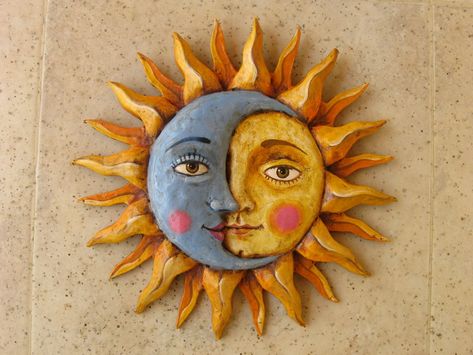 Clay Sun, Pottery Sun, Ceramic Sun, Sun Face, Paper Mache Art, Paper Mache Sculpture, Paper Mache Crafts, Sun Art, Papel Mache