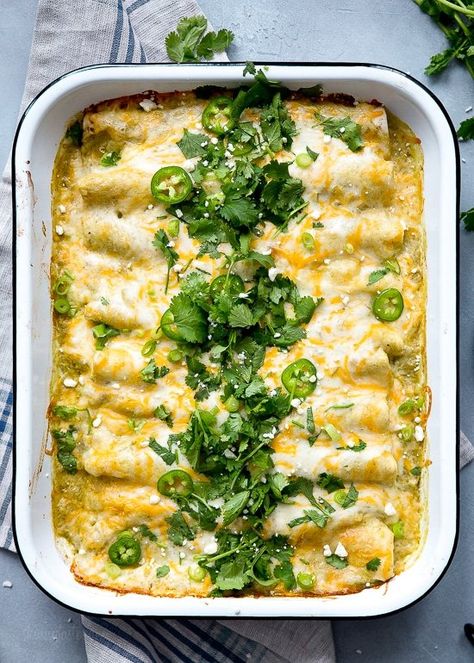 White beans, shredded chicken, green chiles, sour cream and cheese – need I say more? Chicken And White Bean Enchiladas, White Bean Enchiladas, Top Dinner Recipes, Creamy Salsa, Recipes Halloween, Sour Cream Chicken, Bean Enchiladas, Skinnytaste Recipes, Green Chiles