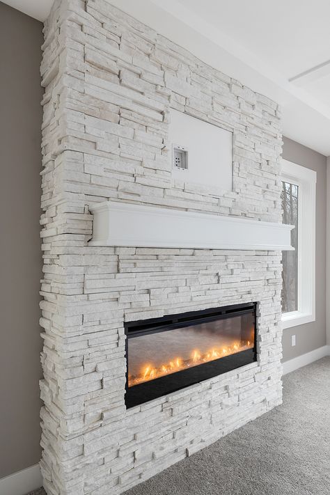 Painted Mantle, Modern Fireplace Ideas Living Rooms, White Stone Fireplaces, Electric Fireplace Living Room, Stone Fireplace Wall, Small Home Theaters, Tv Center, Lakefront Living, Build A Fireplace