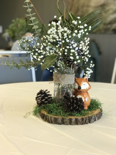 Woodland themed centerpiece Centerpieces Woodland Theme, Woodland Party Table Decor, Woodland Baby Shower Theme Flowers, Wilderness Table Decorations, Woodland Animals Shower Theme, Woodland Table Decor Birthday, Woodlands Theme Centerpieces, Woodland Mason Jar Centerpieces, Woodland Birthday Party Decorations Forest Animals