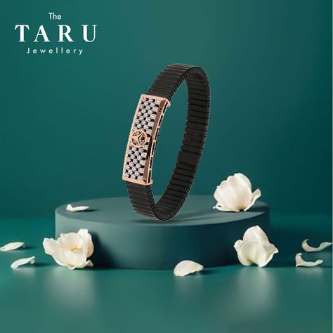 Looking to add a pop of color to your wrist? Discover our elegant rose gold men's kadas at Shree Taru Jewels. Shop now and stand out!
.
.
.
#thetaru #rosegold #menskada #rubberkada #bracelets #braceletoftheday #jewellery #jewellerydesign #jewellerymanufacturer #explorepage #mumbai Mumbai, Color Pop, Shop Now, Rose Gold, Gold, Color, Design