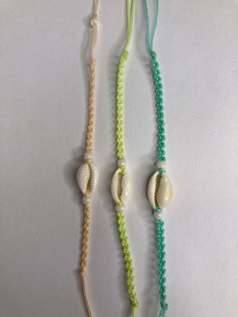 3 macrame bracelets made with real shells and waterproof Jade Thread. Buy it now on etsy! Shell Bracelet Diy, Make Bracelets, Thread Bracelets, Bracelet Diy, Shell Bracelet, Macrame Bracelets, Lancaster, Diy Bracelets, Bracelet Making