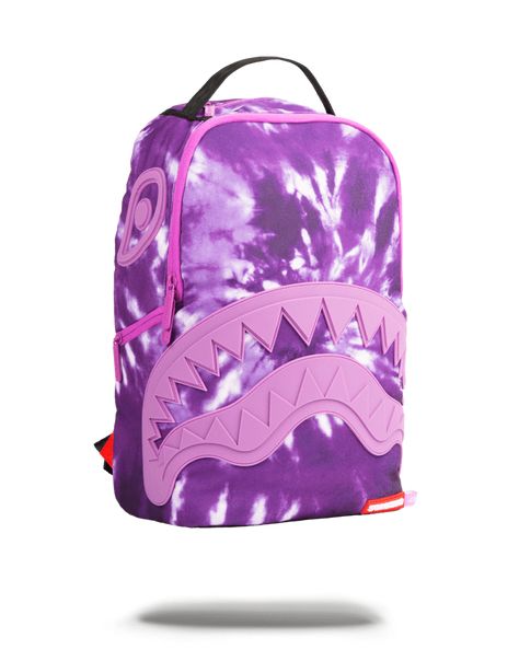 SPRAYGROUND- YOUNG THUG x SPRAYGROUND PURPLE HAZE SHARK BACKPACK Purple Sprayground Backpack, Sprayground Bookbags, Fun Backpacks, Fannie Pack, Sprayground Backpack, Pretty Backpacks, Spray Ground, Shark Backpack, Arm Candies