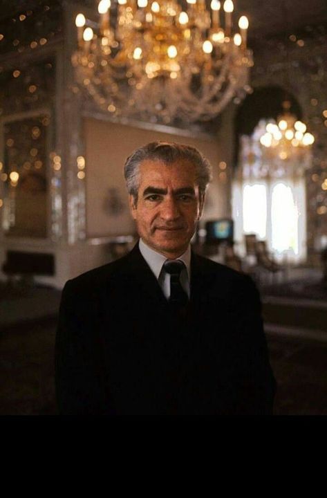 King Mohammad Reza Pahlavi, Mohammad Reza Pahlavi Wallpaper, Pahlavi Aesthetic, Pahlavi Wallpaper, Iran 1970, Iran Old, Old Iran, Shah Iran, King Of Iran