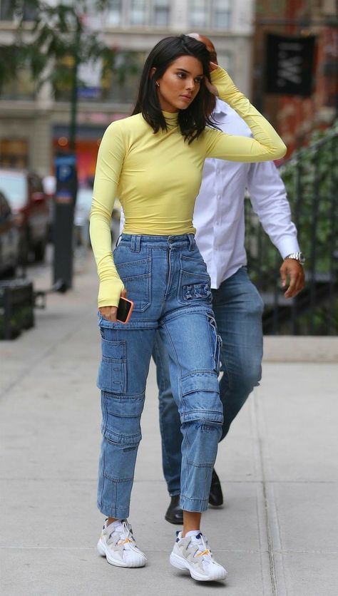 #BEAUTY.#REALATIONSHIP#Fashion #Animals #Outfits #Winter Outfits # Animals Kendall Jenner Outfits Casual, Stile Kendall Jenner, Kendall Jenner Street Style, Looks Jeans, Robert Kardashian, Celebrity Casual Outfits, Kendall Style, Kendall Jenner Outfits, Jenner Outfits