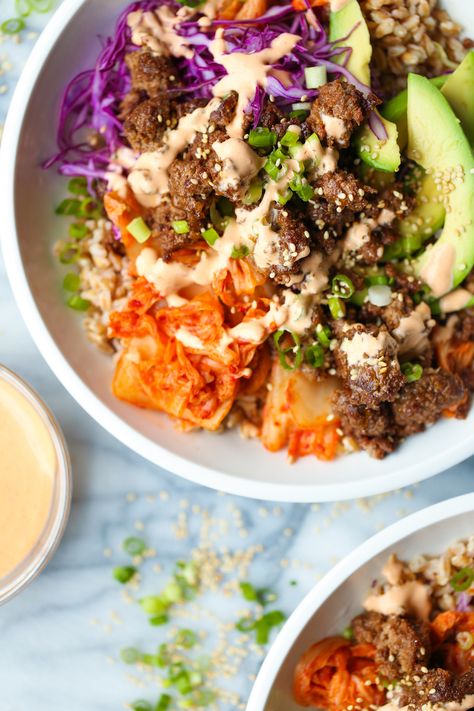 Korean Bbq Bowls, Korean Turkey Bowl, Korean Meal Prep, No Heat Lunch, Korean Beef Recipes, Korean Beef Bowl, Beef Bowl, Shredded Cabbage, Sriracha Mayo