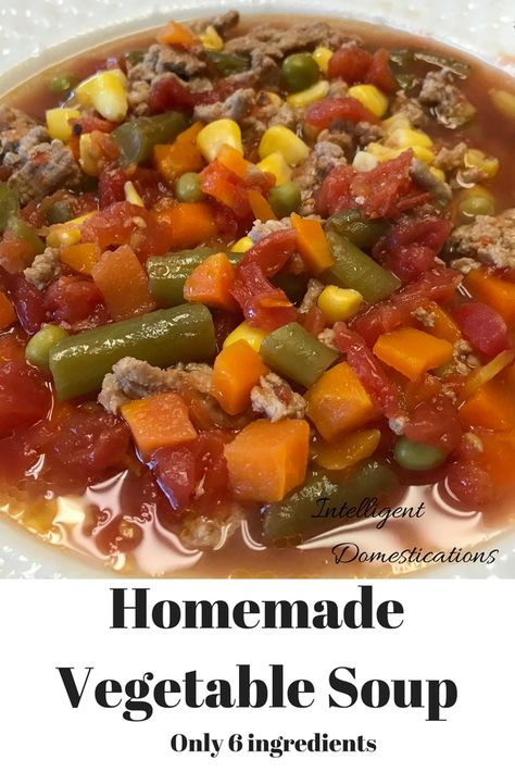 Easy Homemade Vegetable Soup recipe with only 6 ingredients. Can be made in the Slow Cooker or on the stove top. #soup #onepotmeal Vegetable Soup Crock Pot, Homemade Vegetable Soup, Soup Homemade, Soup Vegetable, Recipe Soup, Vegetable Soup Recipe, Beef Soup Recipes, Vegetable Beef Soup, Nice Dinner