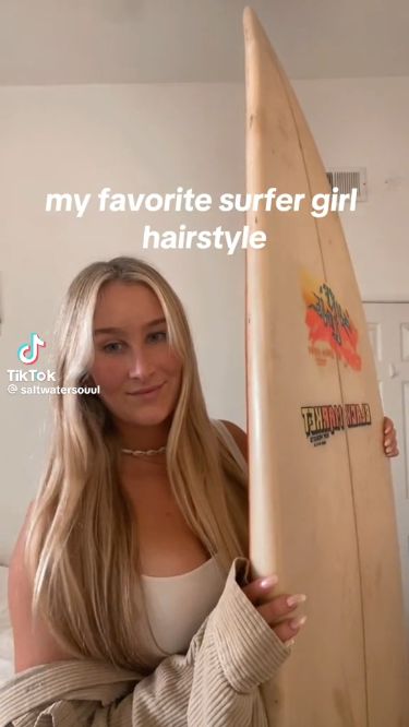 Hairstyles for Summer Surfer Hairstyles, Long Summer Hair, School Braids, Surf Hair, Easy Beach Hairstyles, Lake Hair Styles, Hairstyles For Summer, Surfer Hair, Hairstyle Examples