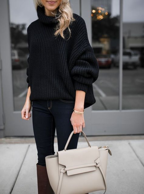 Chunky black sweater Chunky Black Turtleneck Outfit, Classic Turtleneck Outfit, Turtleneck Outfit Women, Turtleneck Sweater Outfit, Celine Belt, Chunky Turtleneck, Mode Ulzzang, Chunky Turtleneck Sweater, Turtleneck Outfit