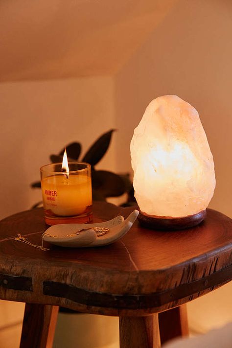 Salt Lamp Decor, Salt Lamps, Himalayan Salt Lamp, Salt Lamp, Meditation Space, Meditation Room, Himalayan Salt, Boho Living Room, Lamp Decor