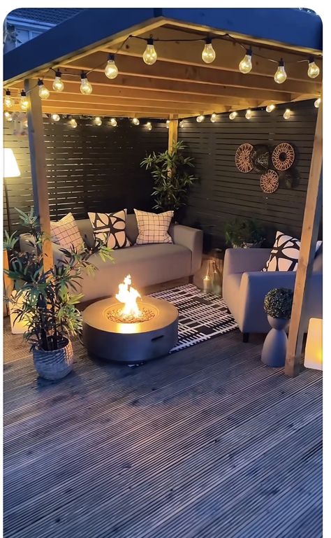 Patio Oasis Ideas, Ideas Terraza, Patio Inspiration, Backyard Renovations, Mood Lights, Backyard Remodel, Backyard Inspiration, Outdoor Gardens Design, Backyard Inspo