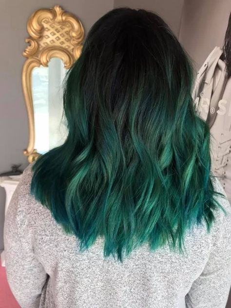 Black and green hair Black With Emerald Green Hair, Black Root Green Hair, Ombre Green Hair Color, Black To Emerald Green Hair, Black To Dark Green Ombre Hair, Dark Green Hair Balayage, Forest Green Ombre Hair, Blue Green Black Hair, Black Green Ombre Hair