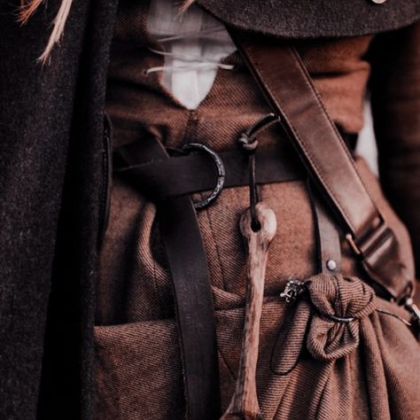 Medieval Physician Aesthetic, Medieval Healer Aesthetic, Whittling Aesthetic, Medieval Mercenary Aesthetic, Fantasy Adventurer Aesthetic, Fantasy Merchant Aesthetic, Dnd Healer Aesthetic, Innkeeper Aesthetic, 5e Armor