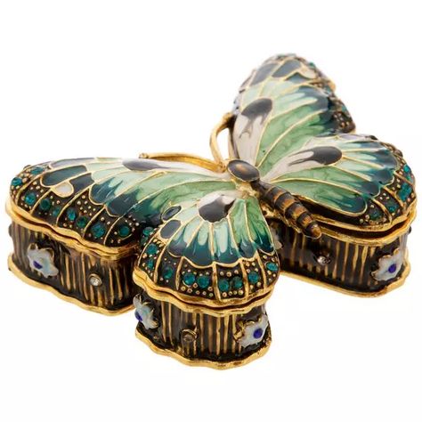 Blue & Green Butterfly Jewelry Box | Hobby Lobby | 2077048 Blue Green Butterfly, Oval Jewelry, Vintage Containers, Dainty Flowers, Green Butterfly, Floral Shop, Butterfly Jewelry, Personalized Clothes, Butterfly Flowers