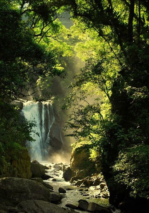 Lukisan Lanskap, Fotografi Alam Semula Jadi, Alam Yang Indah, Alam Semula Jadi, Nature Aesthetic, Pretty Places, Sasuke Uchiha, Nature Scenes, Fantasy Landscape