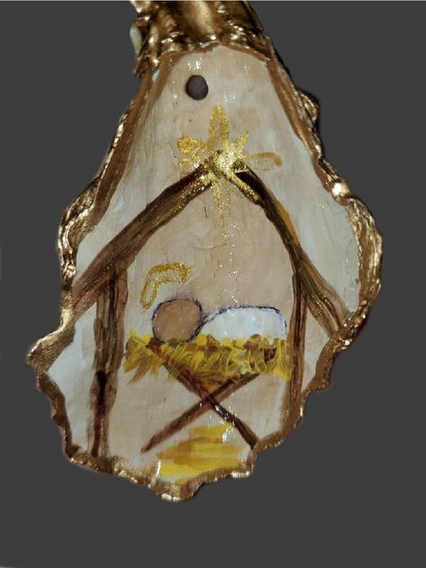 Nativity Oyster Shell, Christmas Painted Oyster Shells, Oyster Nativity Scene, Oyster Shell Nativity Scene, Christmas Oyster Shells, Painted Oyster Shells Ideas, Oyster Shell Nativity, Oyster Wreath, Oyster Christmas