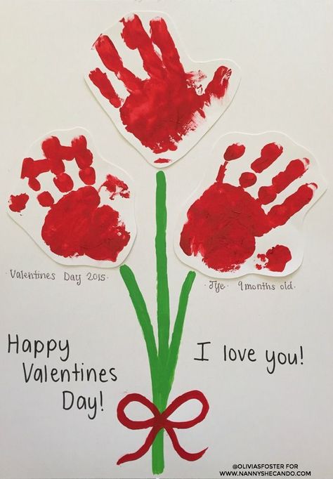 A cute way to make a personalized card for Valentine's Day! Perfect gift for the grandparents! Kunst For Barn, Quotes Valentines Day, Hadiah Valentine, February Crafts, Easy Valentine Crafts, Kartu Valentine, Valentine's Day Crafts For Kids, Preschool Valentines, Valentine Activities