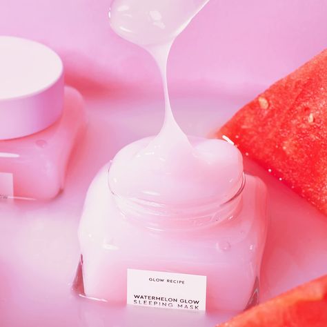 Glow Recipe Watermelon, Overnight Face Mask, Watermelon Glow Sleeping Mask, Watermelon Glow, Teeth Whitening Pen, Glow Recipe, Glowing Skincare, Pumpkin Seed, Gel Mask