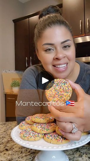 Mantecaditos🇵🇷 | Mantecaditos 🇵🇷

Ingredientes:
(Scroll down for English)
1 barra de mantequilla sin sal a temperatura ambiente 
1/3 taza manteca vegetal
1/2 taza de... | By SABOR with Love | They asked for the recipe for mantecaditos from Puerto Rico and here I prepared them. If you don't have this don't worry I'll use this one too. We start with a bar of unsalted butter. One stick butter no falt. One third cup vegetable butter half cup white sugar quarter teaspoon salt one four cheese with a and let's mix one teaspoon vanilla extract half teaspoon almond extract. Happy and all abstract. Lets mix it up again. Two and a quarter cup of flour, all use, two and one with own we're going to throw it out little by little. Oh and you're already in my let's add yellow dye to it you don't have Myers Tattoo, One Four, Postre Keto, Cuban Food, Spanish Recipes, Stick Butter, Egg Free Recipes, Almond Extract, Cuban Recipes