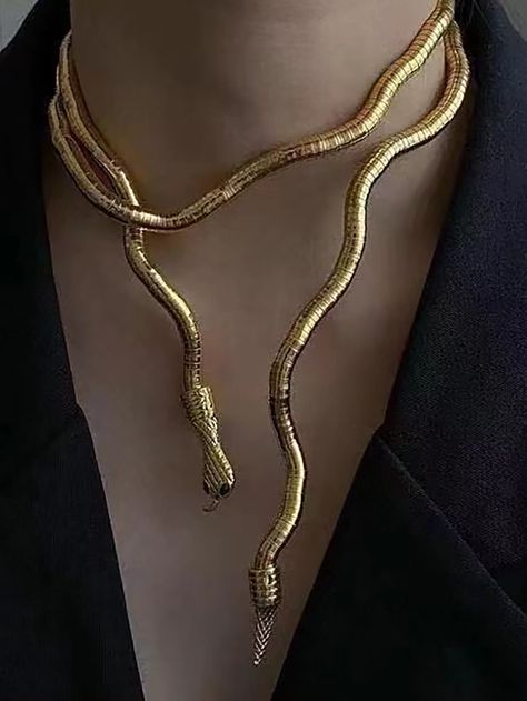 Yellow Gold  Collar  Iron   Embellished   Women's Fashion Jewelry Snake Choker Necklace, Golden Snake, Sculptural Jewelry, Snake Jewelry, Diamond Eyes, Snake Necklace, Chunky Jewelry, Stylish Necklace, Estilo Punk