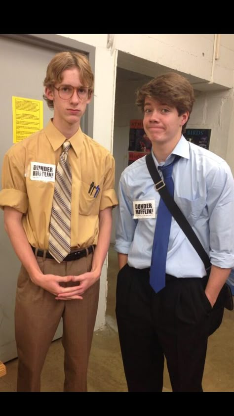 Jim And Dwight, Last Minute Kostüm, Office Halloween Costumes, Cute Halloween Costume, 90s Halloween Costumes, Halloween School Treats, Halloween Parejas, Office Halloween, Kostum Halloween