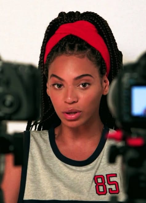 Beyonce Box Braids Chignon Simple, Faux Loc, Stile Hip Hop, Long Box Braids, Box Braids Styling, 90s Hairstyles, Girls Braids, Twist Braids, Box Braids Hairstyles