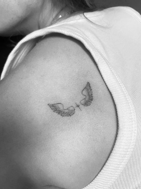 Line Wing Tattoo, Wing Tattoo Ideas, Angel Wing Tattoo, Angel Wings Tattoo, Wing Tattoo, Angel Tattoo, Fine Line, Tattoo Idea, Infinity Tattoo