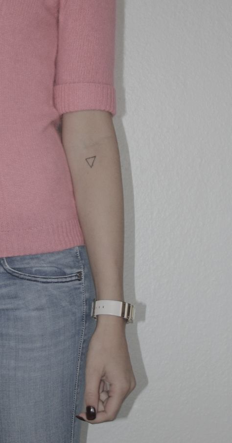 Triangle tattoo Geometric Tattoo Minimal, Delta Tattoo, Glyph Tattoo, Ankle Tattoo Small, Triangle Tattoos, Small Tattoo, Minimal Tattoo, Piercing Tattoo, Pretty Tattoos