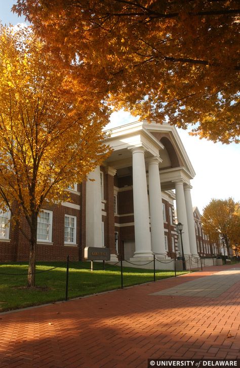 Fall is here at University of Delaware http://meetmycollege.com/Home/College/1226 University Of Delaware Aesthetic, Delaware University, Ivy Smoak, Delaware State University, Autumn Reflections, Usa University, College List, Delaware State, University Of Delaware