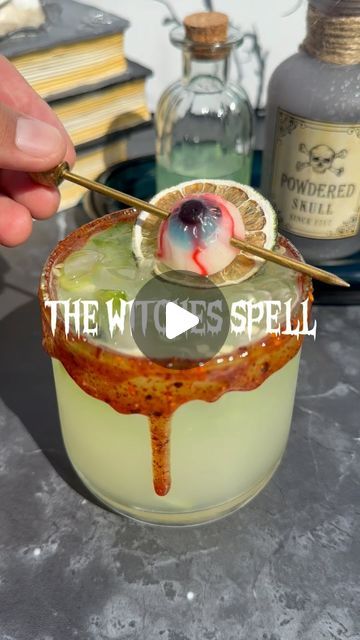 SoCal Mobile Bar Service on Instagram: "The Witches Spell 🧙🏻‍♀️🧪
.
.
.
.

Recipe:
• Muddle cucumber and jalapeño 
• 1 oz lime juice 
• 3/4 oz agave nectar 
• 2 oz tequila @tequila_arette 
• Top off with potion, use with caution

How to make Potion 🧪 
• In a glass add 1 teaspoon of edible glitter and mix with club soda 

#halloween #spookyseason #cocktails #fyp #explore #instagram #spookycocktails #spooky #drinks #recipe #fun" Halloween Potion Drinks, Potion Bar Halloween, Halloween Tequila Drinks, How To Make Potions, Tequila Mixed Drinks, Spooky Drinks, Spooky Cocktails, Layered Cocktails, Drinks Recipe